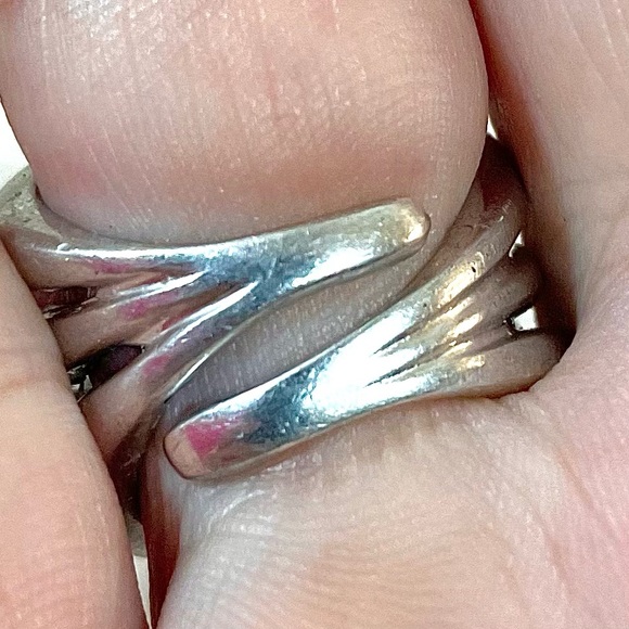 Final price drop! Designer jewelry ring stamped 928 silver resizable white pink - Picture 4 of 12